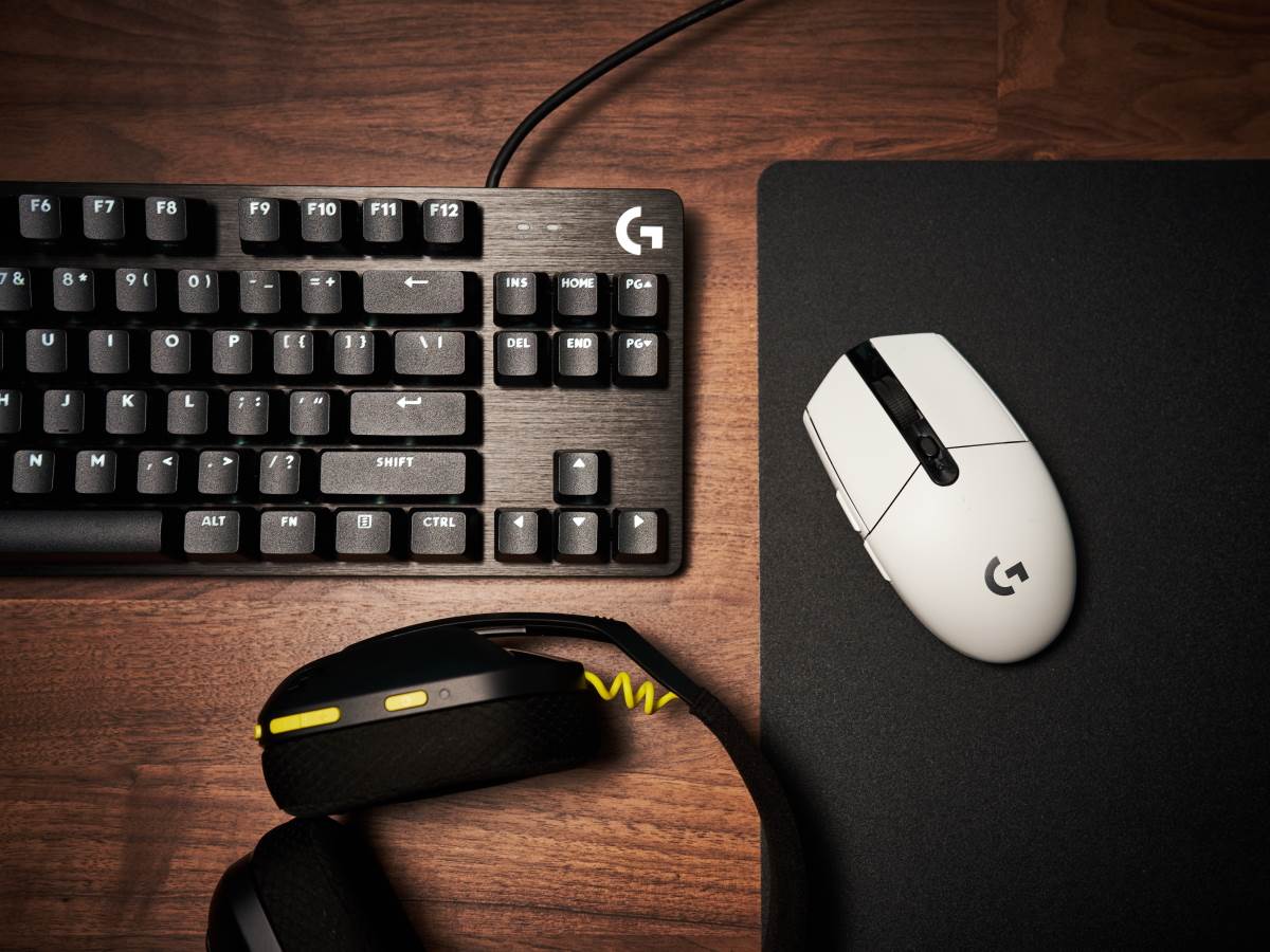  Logitech G413 TKL SE Mehanička tastatura 